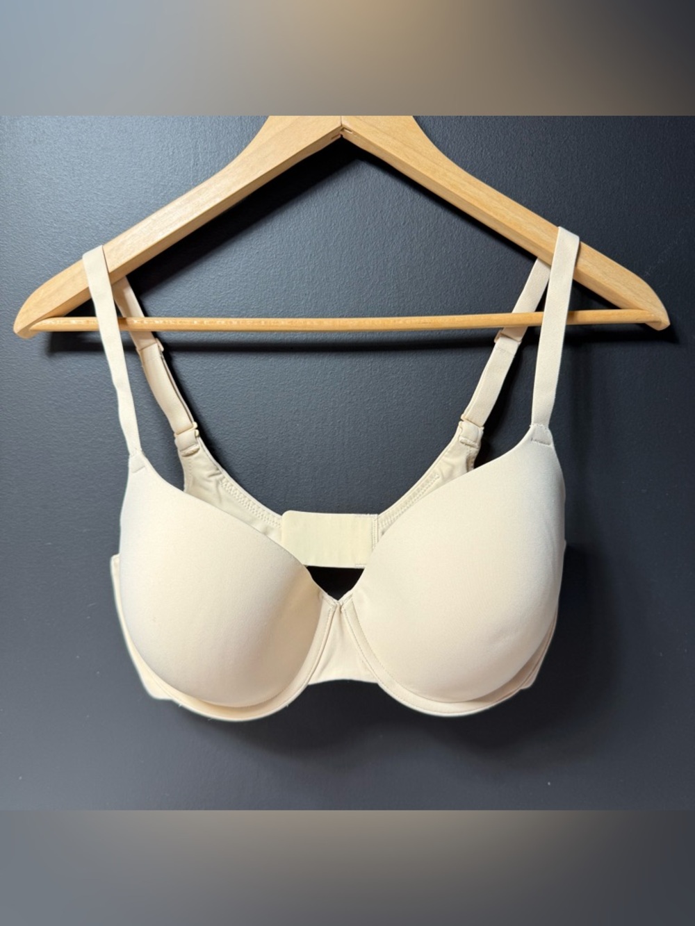 Fits Everybody T-Shirt Bra SKIMS